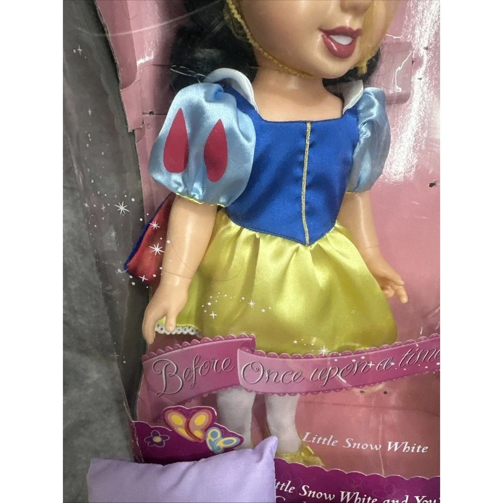 Vintage‎ 2002 Disney Princess Little Snow White With Accessories Open Box Disney